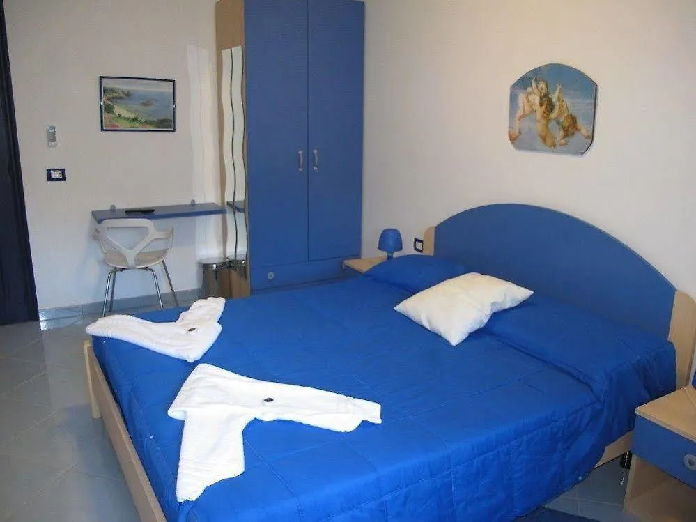 *** Gasthuis Miramare Hotel Pozzallo Italië